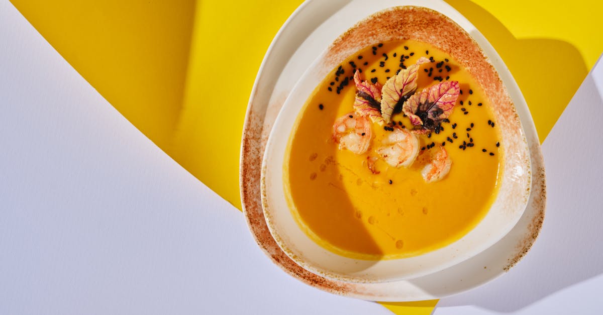 découvrez une délicieuse recette de soupe aux crevettes, facile à préparer et pleine de saveurs marines, parfaite pour réchauffer vos repas.