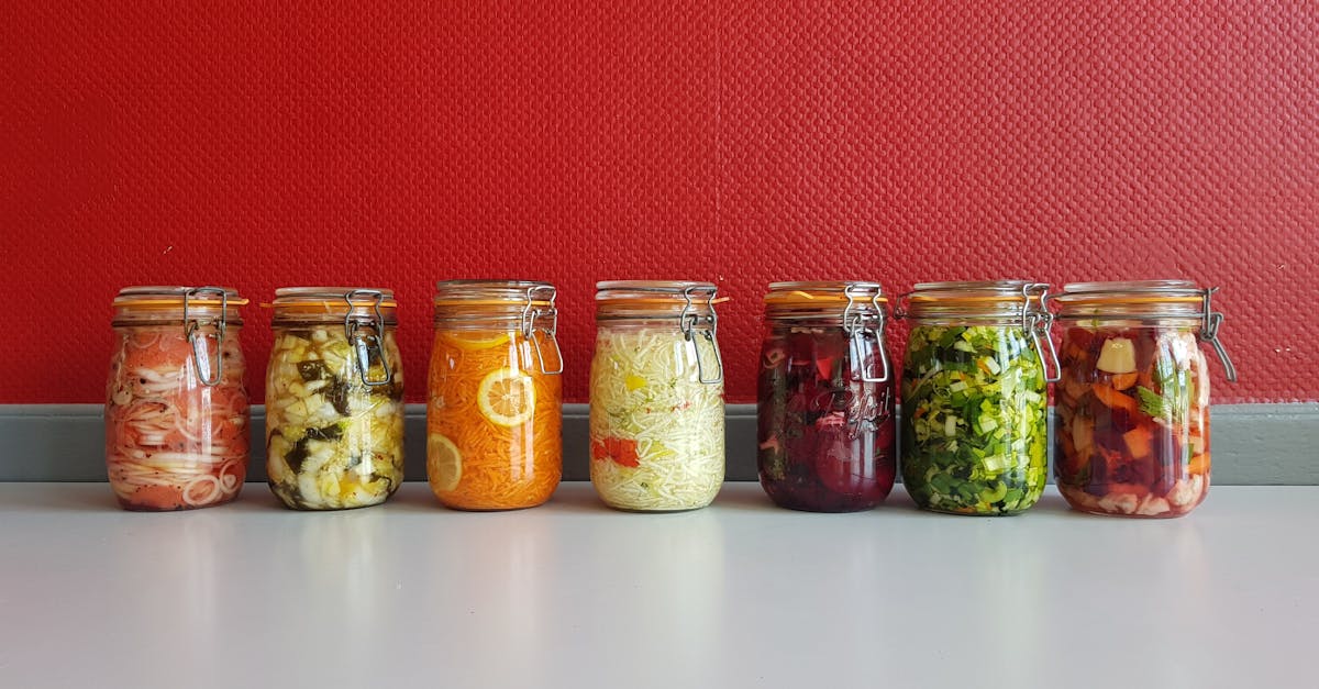 découvrez le sauerkraut, une choucroute traditionnelle fermentée riche en saveurs et en probiotiques bénéfiques pour la santé.