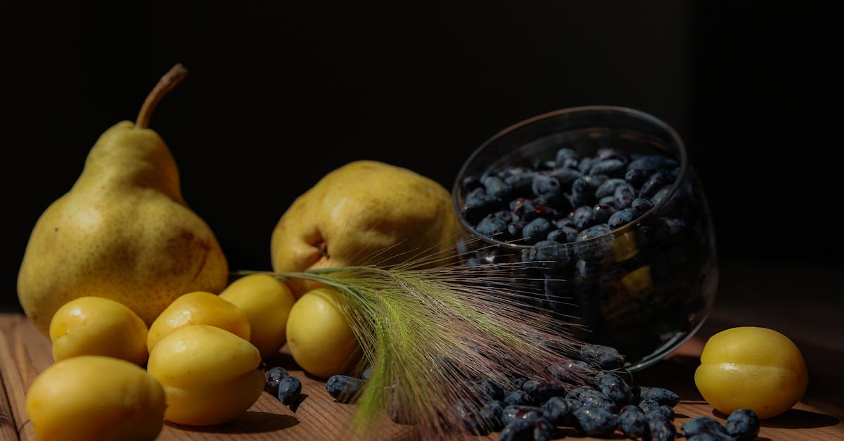 découvrez des recettes délicieuses à base de prunes jaunes, parfaites pour des desserts fruités et des plats savoureux.