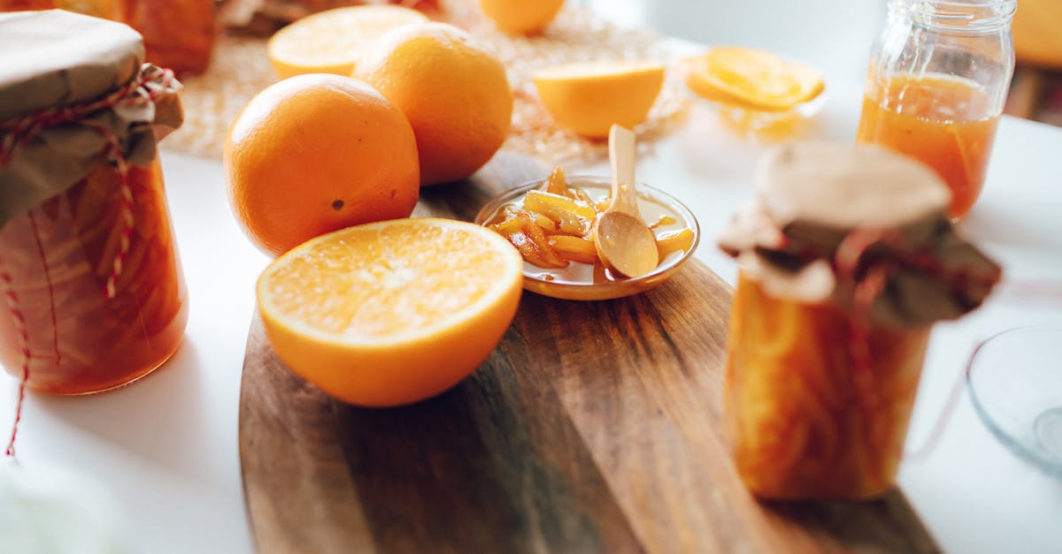 découvrez une délicieuse recette de confiture de pêche maison facile à préparer pour savourer le goût sucré et fruité de l'été toute l'année.