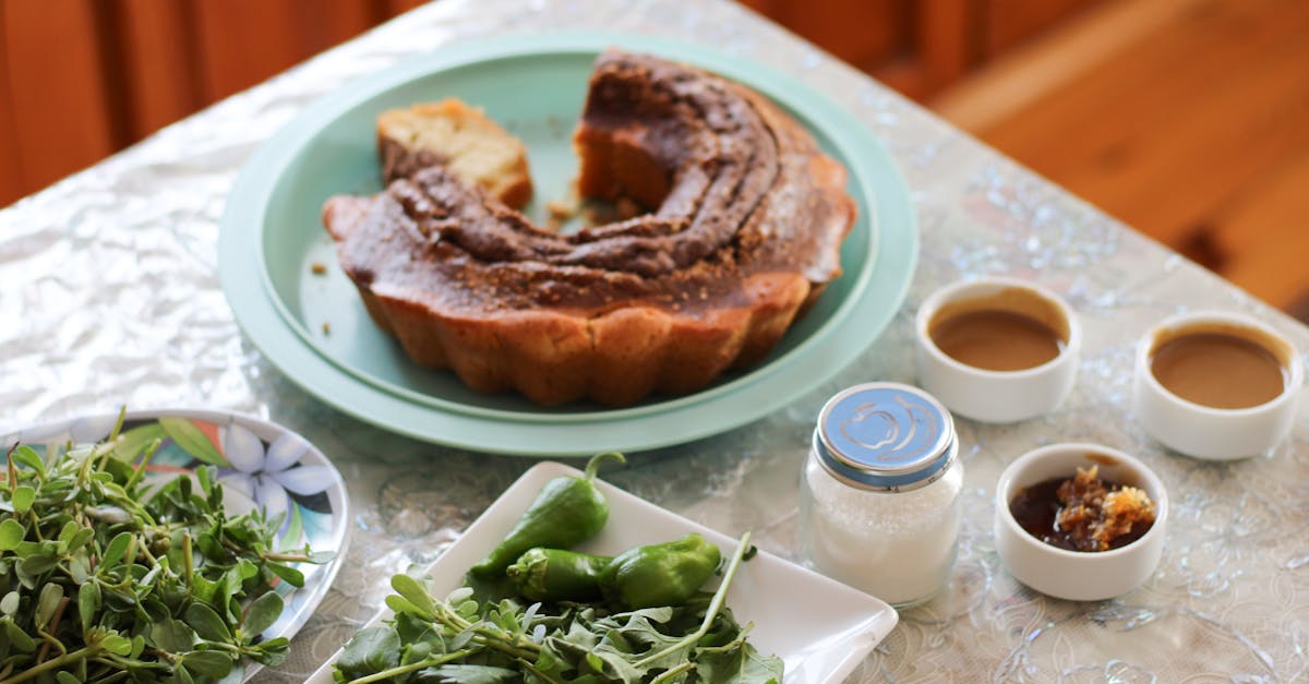 découvrez notre cake salé au chorizo et aux poivrons, une recette savoureuse et parfumée, parfaite pour un apéritif ou un repas léger.