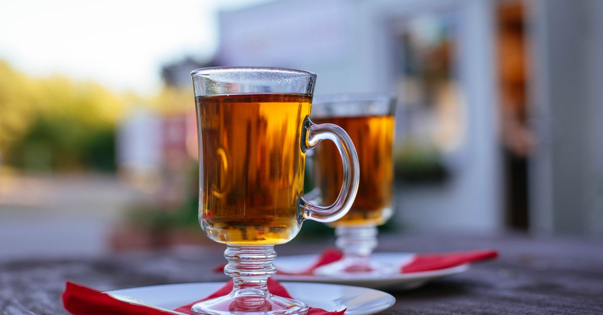 découvrez la recette classique du whiskey grog, un cocktail chaleureux et épicé alliant whiskey, citron et épices pour une dégustation réconfortante.