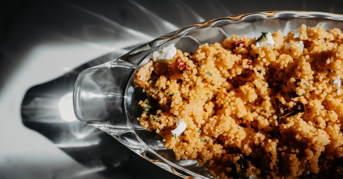 découvrez notre recette saine et savoureuse de couscous de chou-fleur, une alternative légère et nutritive au couscous traditionnel, parfaite pour un repas équilibré.