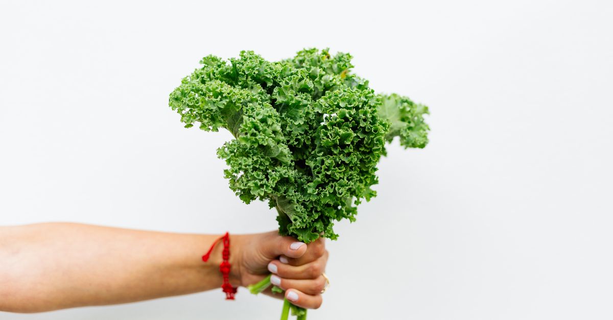 découvrez notre délicieuse recette de soupe au chou kale, simple et saine, parfaite pour un repas réconfortant et nutritif.