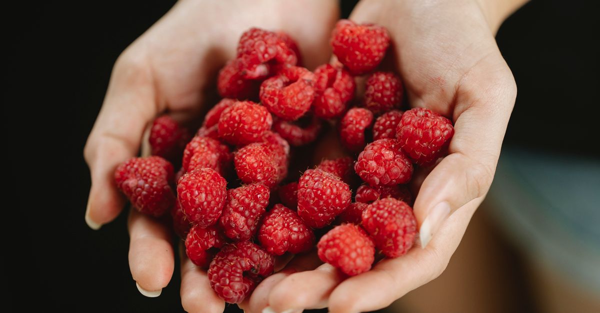 découvrez la recette rafraîchissante du raspberry spritz, un cocktail fruité et pétillant parfait pour vos moments de détente et vos soirées estivales.